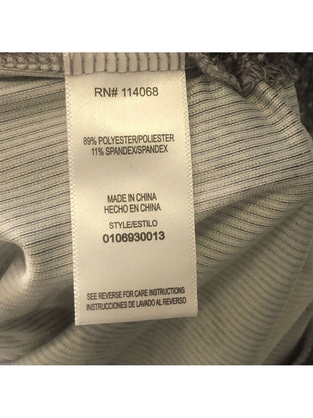 Lavender Moon NWT Size XS Grey Cropped Off-Shoulder Top - Picture 5 of 7
